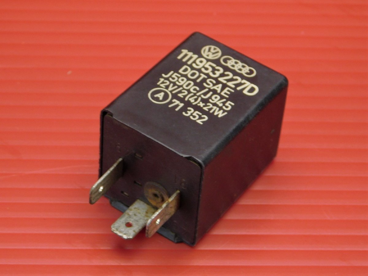 【評価A】 Z550GP KZ550H 旧車 Z400GP 当時物 純正 リレー 始動動画有 111953227D TBB41 4DB003226-02 Z550FX Z500FX拍卖