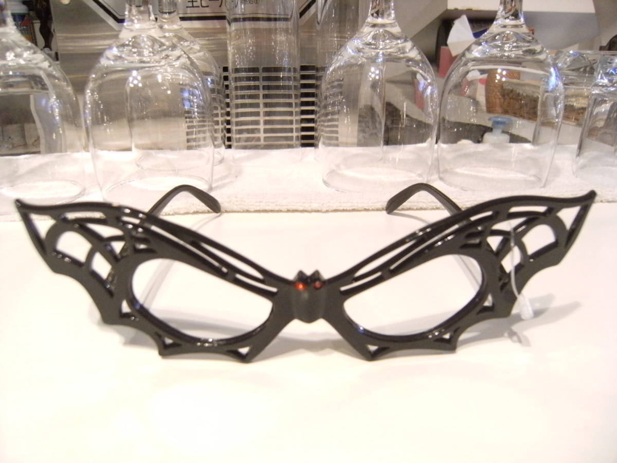 昭和レトロ 90年代 当時物 魔女 コウモリ バットマン お笑い 仮装 パーティー マジシャン サングラス★ディスコ ホスト ピエロ 漫才 お祭り拍卖