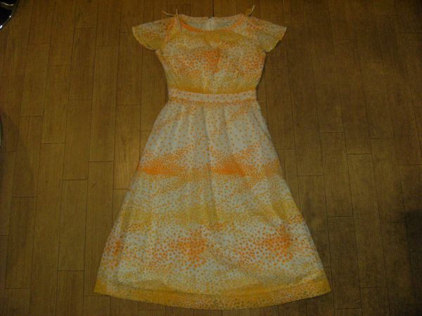 昭和レトロ★日本製★80,90年代★ビンテージ★ワンピース、チュニック,ドレス★お嬢様,やまとなでしこ★オレンジ×花柄拍卖