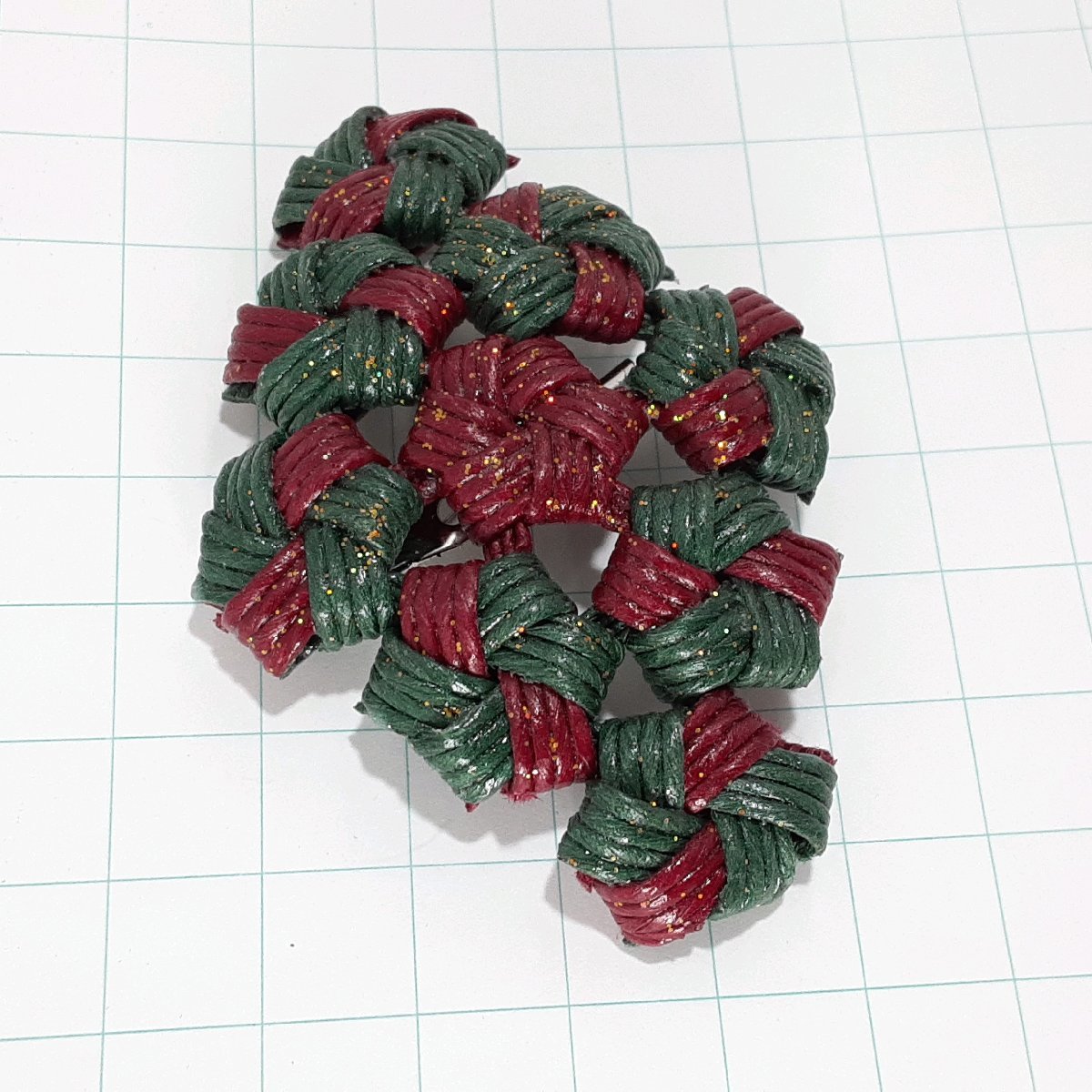 送料無料)ビンテージ☆編み込みデザイン☆アンティークブローチ A16172拍卖