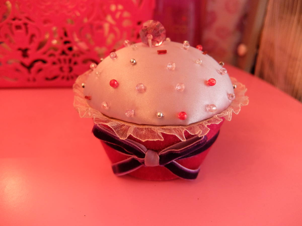 カップケーキ風リボン姫小物入れ拍卖