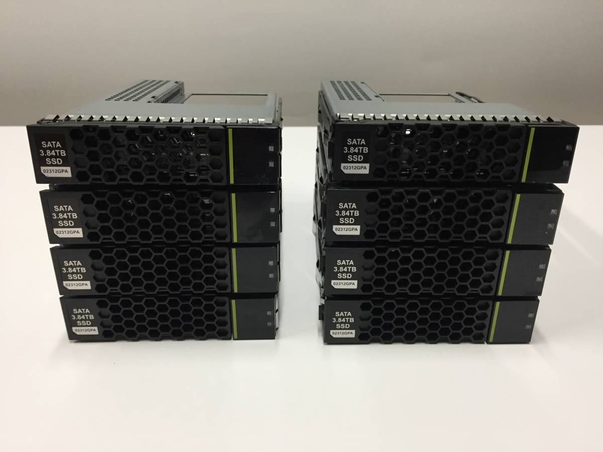 A20255)HUAWEI K22R-02 Atlas 800推論サーバー (モデル: 3000)など用2.5インチ SATA 3.84TB SSD 02312GPA 金具8基セット拍卖
