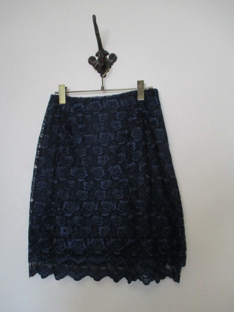 DONNARICCO ドンナリコ 紺花刺繍総レース膝丈タイトスカート(41723拍卖