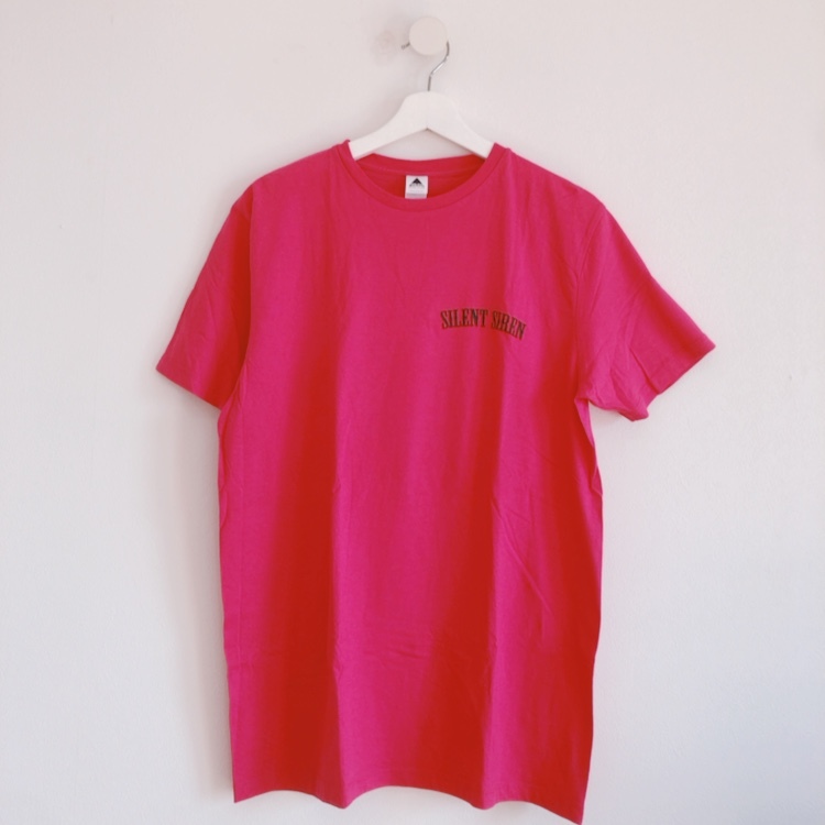 未使用 SILENT SIREN 限定ピンク半袖Tシャツ XL拍卖