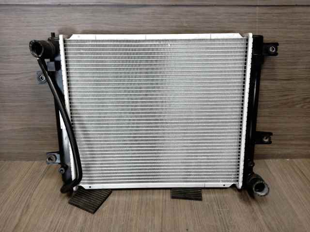 三菱 FB700B キャンター ラジエーター ★管283910拍卖