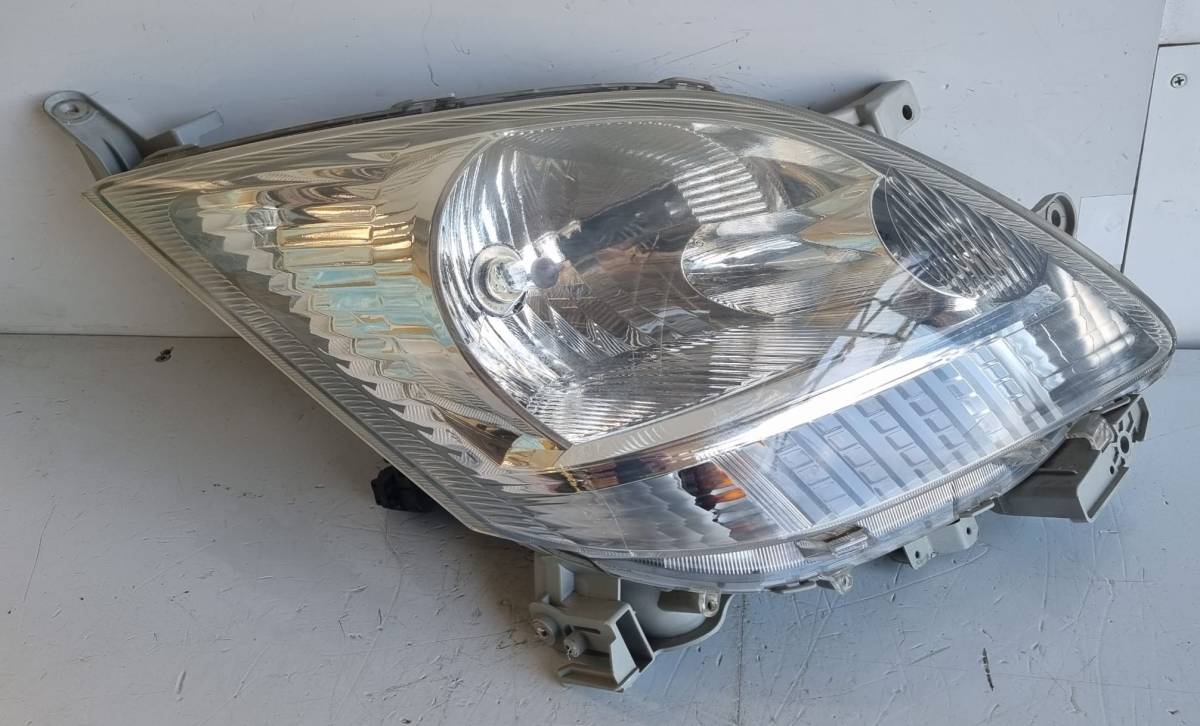 ダイハツ ムーヴ L175S ヘッドライト 右拍卖