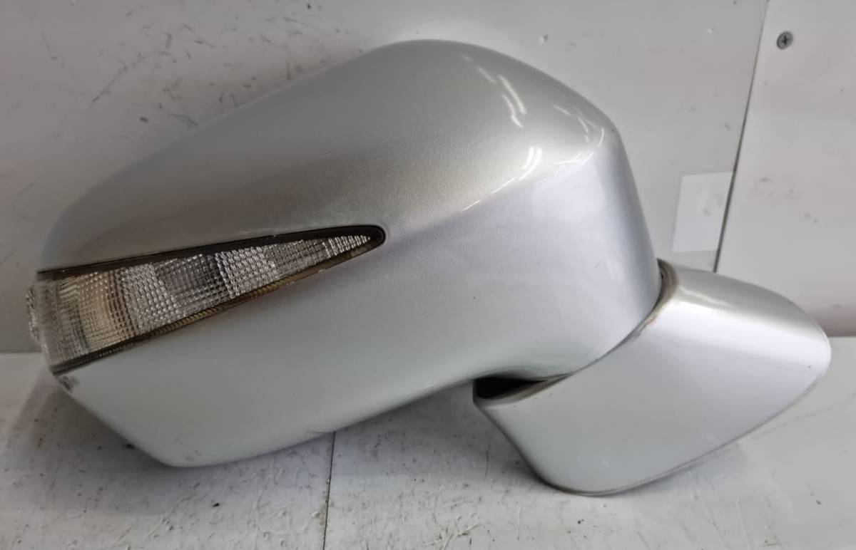 ホンダ シビック FD1 ドアミラー 右 (NH704M メタリック)拍卖