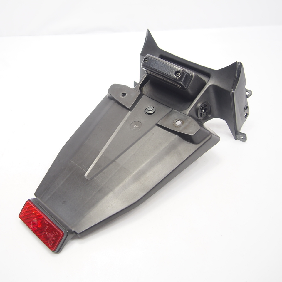 割れ無! CB1300SF SB SC54 後期型 14年- 純正リアフェンダーマッドガード ナンバー灯 MFP拍卖