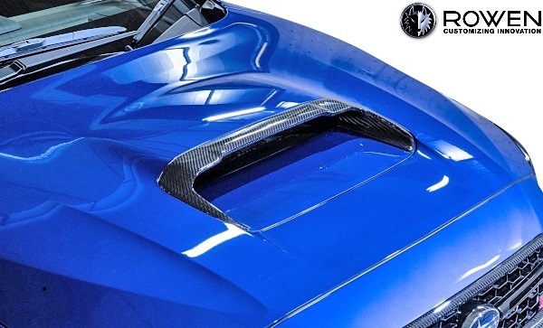 【M's】スバル WRX STI/S4 後期 (2017.6-) ROWEN ボンネットダクトエクステンション/Wet Carbon VAB VAG エアロ ロエン ロウェン 1S006D10拍卖