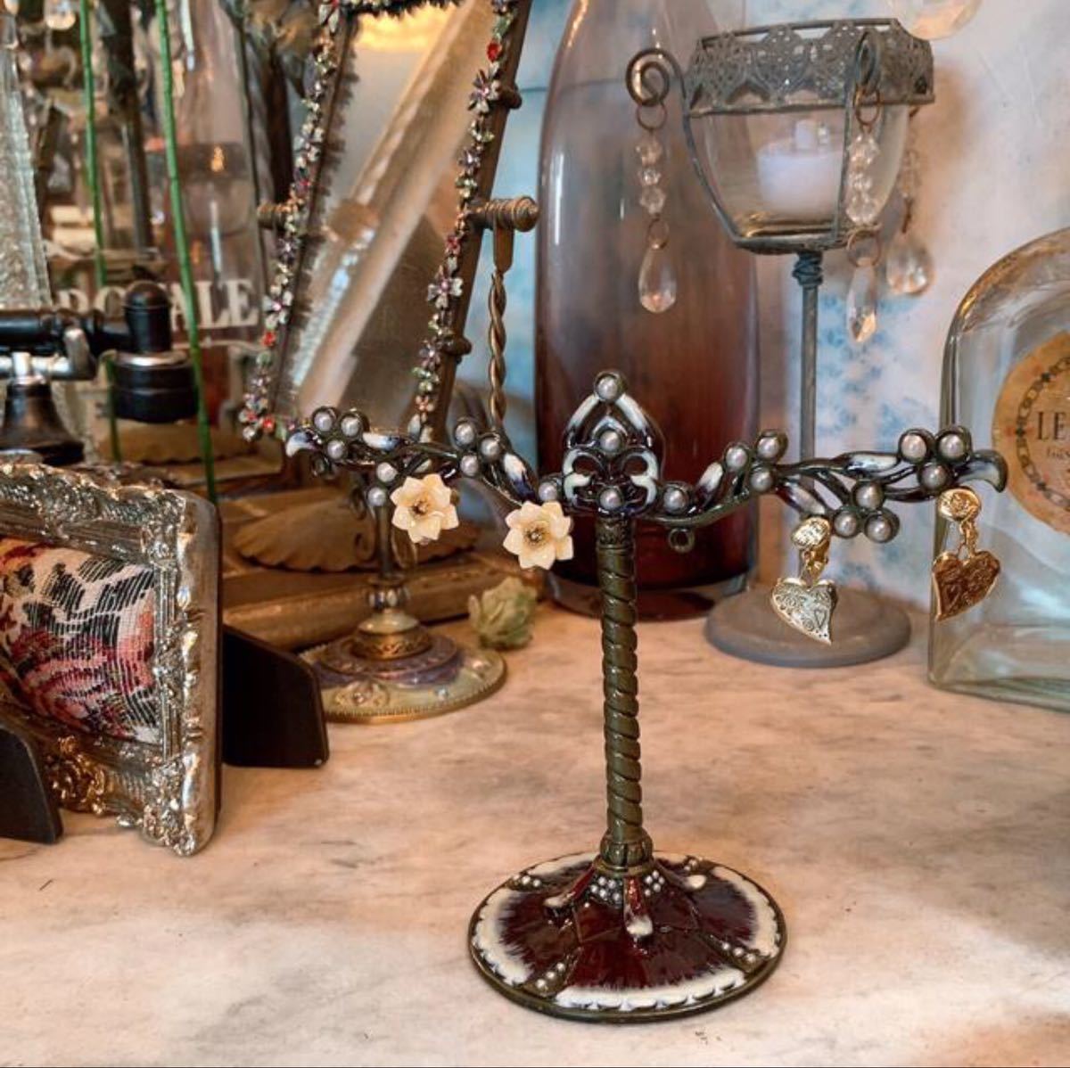 アンティーク調/ シックでエレガントなアクセサリースタンド/ Perl/wing #インテリア雑貨 #店舗什器 #アクセサリースタンド 拍卖