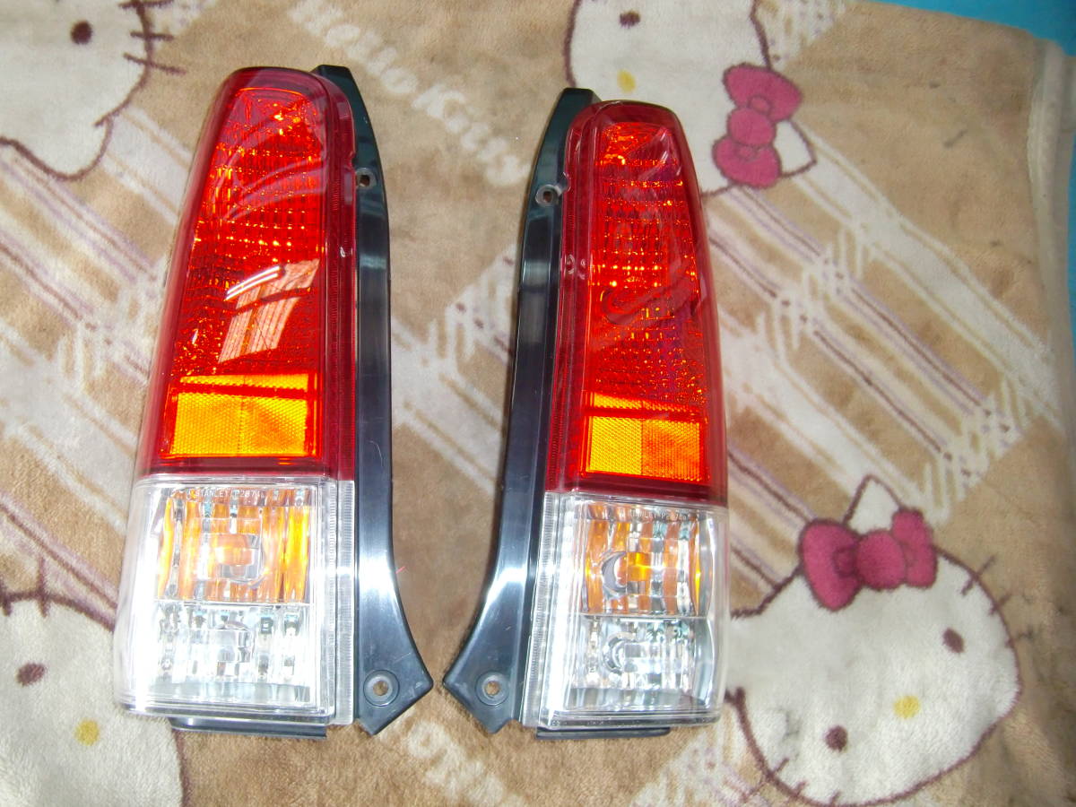MC21S MC22S MG21S ワゴンR 後期純正 テール 左右 テールランプ テール レンズ テールライト 美品 長期保管品!!拍卖