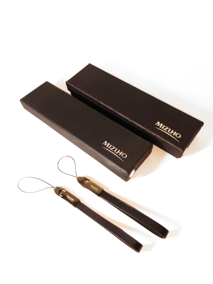 MIZUHO ストラップ 非売品 レザー 革 みずほ 記念品 バンド 提げ紐 携帯 アクセサリー 美品 箱付 (携帯) コレクター 希少拍卖