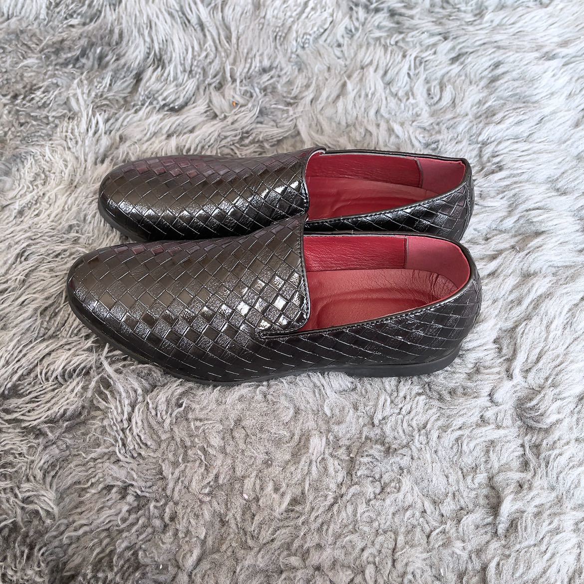 新品★ブラックメッシュデザインメンズシューズ★ビジネスシューズ★ユニセックス24拍卖