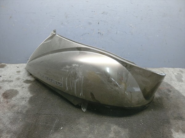 ホンダ トゥデイ AF67 純正 シート カウル リア テール サイド カバー 右拍卖