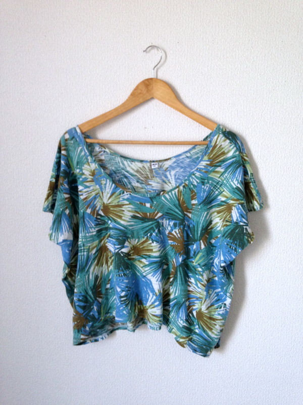 ユニクロ◆グリーン トロピカル ゆったり Tシャツ Mサイズ拍卖