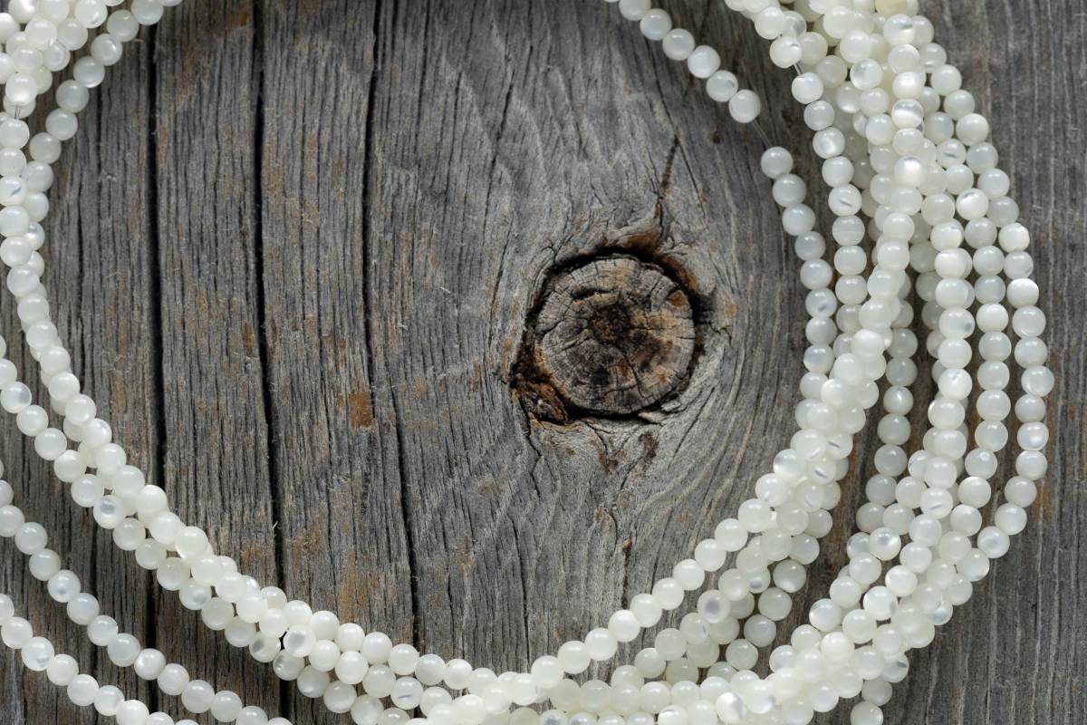 *mother of pearlA拍卖