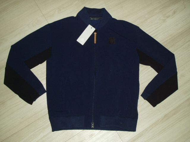 新品★adidas Golf(アディダスゴルフ)ADICROSS ライトウェイト 長袖ジャケット【レディースM】14,300円   F9拍卖