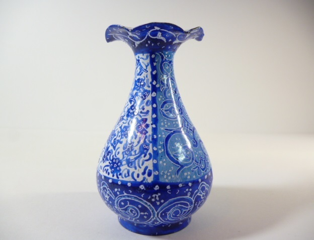 Й ミーナカーリー 花瓶 Й ペルシャ イスラム文様 イラン アラビア ミナカーリー ハータムカーリー 壷 壺 ミナカリー Iran拍卖