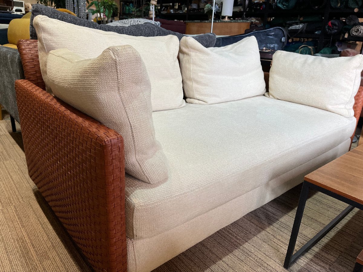 ■ 札幌発 arflex アルフレックス CASCATA カスカータ 水牛本革編 2人掛ワイドソファ 2PWソファ CTS-16LR0 中古 ★拍卖