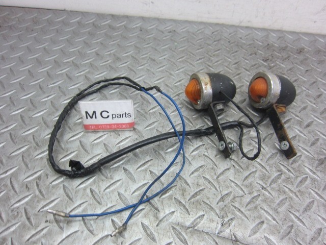 メーカー不明 ビラーゴ250 ウインカー左右 中古 virago リア FG5拍卖