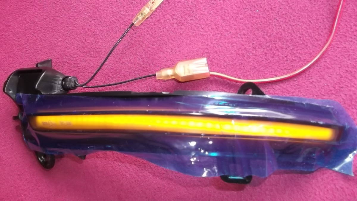 ★未使用品 訳あり BMW F系1/2/3/4 シリーズ シーケンシャルウィンカー 流れるLED スモーク仕様 一部破損あります。拍卖