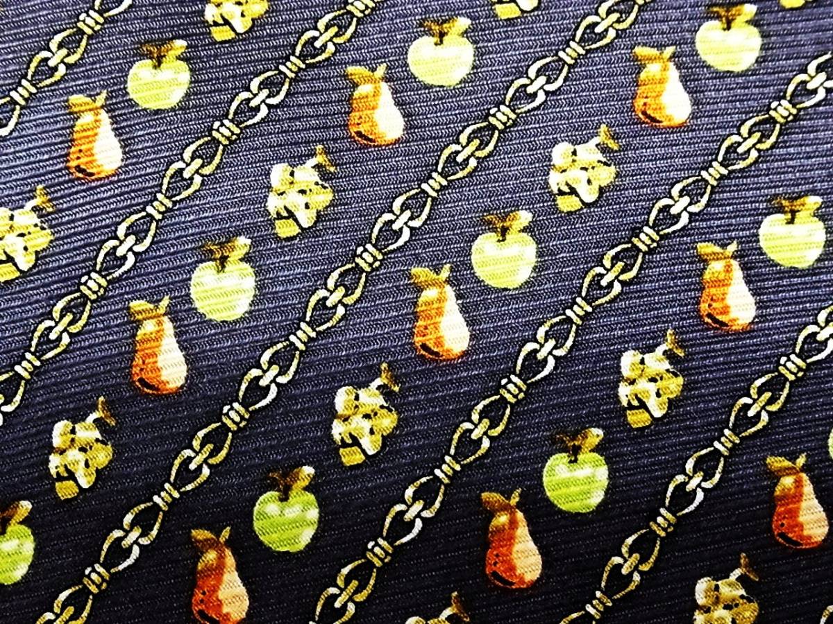 ☆♪★LA3181新品【果物・フルーツ・リンゴ・梨・ブドウ】シルク100%♪ネクタイ★拍卖