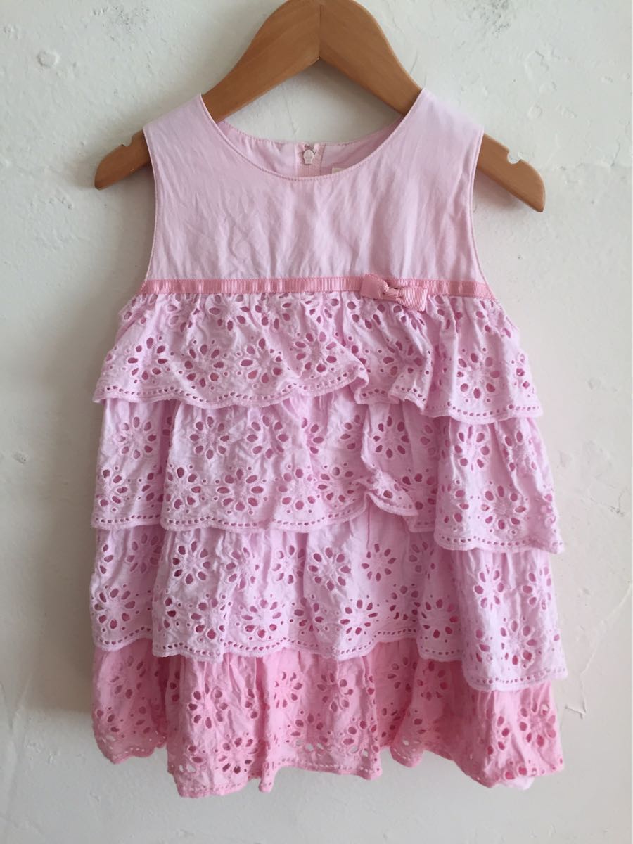 【送料無料】中古 MOONONNON むーのんのん ワンピース サイズ110拍卖