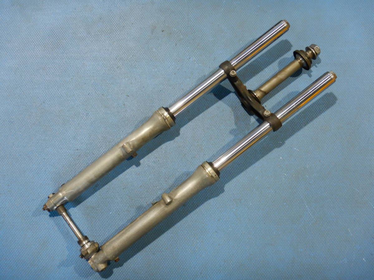 GB250 クラブマン フロントフォーク ステム拍卖