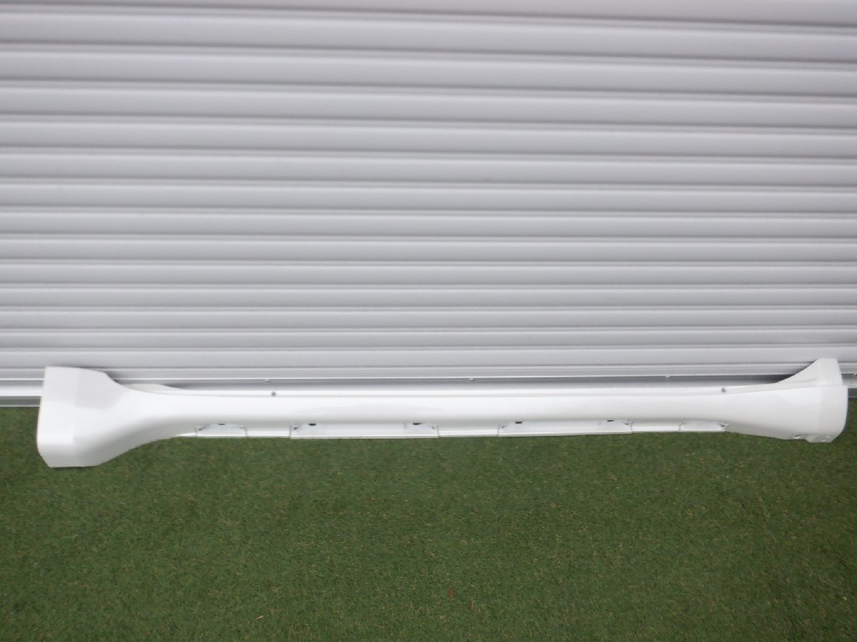 新車外し トヨタ純正 TRJ150W GDJ150W GDJ151W 150 ランドクルーザー ランクル プラド サイドステップ 左側 75806-60050 パールホワイト070拍卖