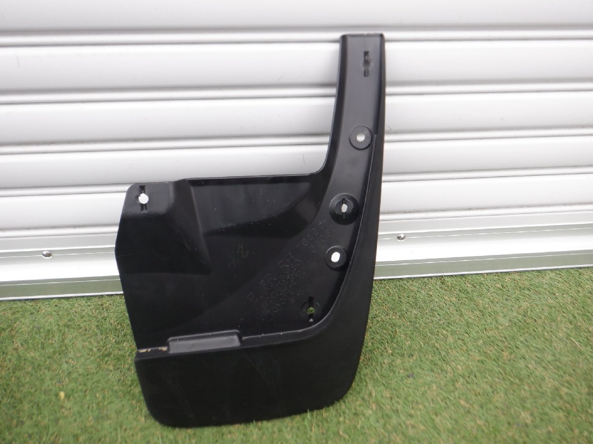 新車外し トヨタ純正 TRJ150W GDJ150W GDJ151W 150 ランドクルーザー ランクル プラド マッドガード 泥除け フロント 右側 76621-60180拍卖