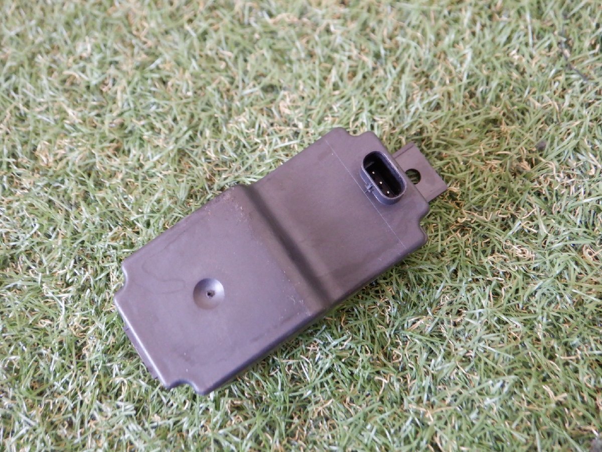 ベンツ純正 W205 Cクラス W213 Eクラス W222 Sクラス バックアップバッテリー トランス 電圧 コンバーター A2059053414 m-23-4-469拍卖