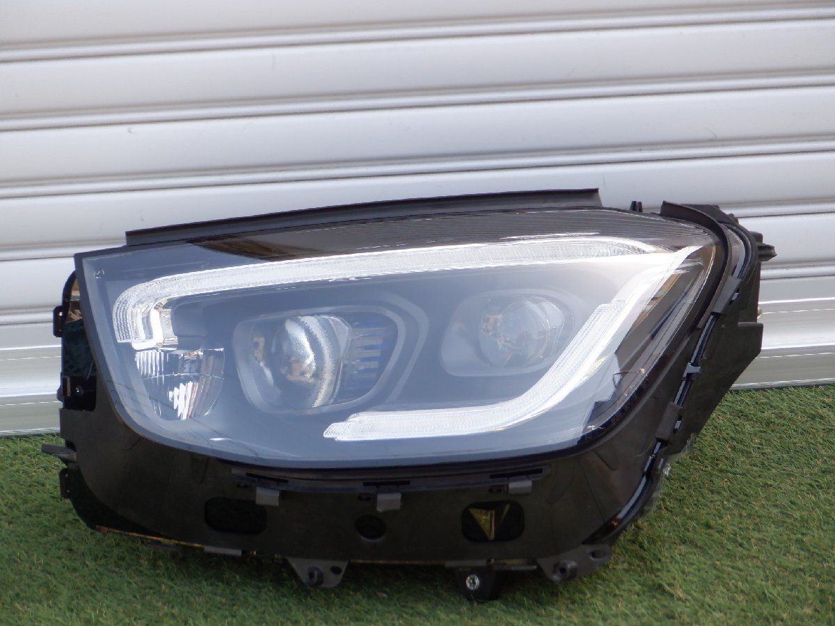 ベンツ純正 W253 X253 GLCクラス GLC200 GLC250 GLC220 GLC300 中期 LED ヘッドライト ヘッドランプ 左側 A2539060304 m-23-4-864拍卖