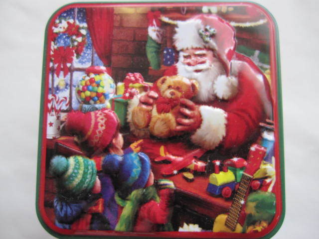 新品 クリスマス サンタクロース スクエア型 縦7.5㎝×横7.5㎝㎝×高さ6.5㎝ ミュンヘン市 インテリア雑貨 缶 季節限定拍卖