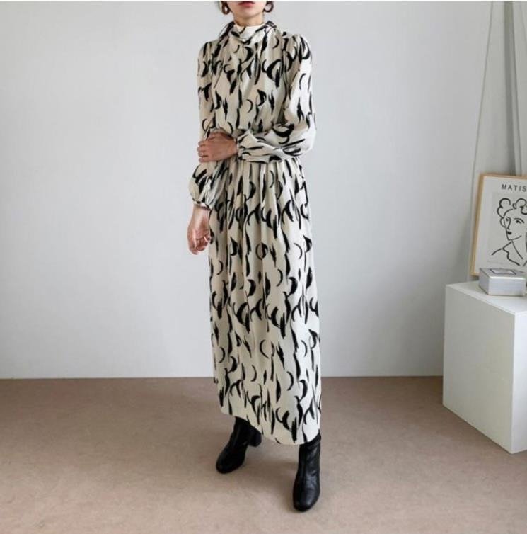 ZPT105★新品春 オシャレ レディース ワンピース ロング マキシ丈 フレアスカート プリント柄 ボウタイ装飾 長袖ワンピース 黒白拍卖