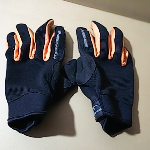 【ネコポス送料無料】コミネ 薄手 グローブ 表記サイズM ※使用感、あせ多い拍卖