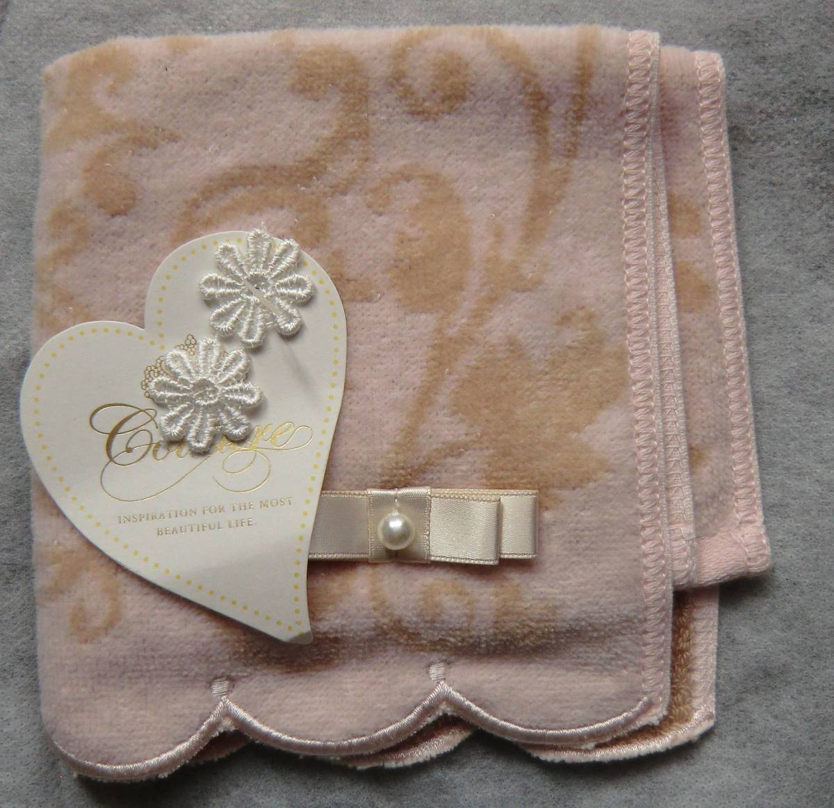 タオルハンカチ◆花モチーフ付き★未使用拍卖