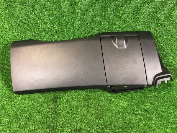 MH22S SUZUKI スズキ ワゴンR スティングレーターボ ステアリングアンダーカバートリムパネル STEERING UNDER TRIM PANEL ID:1821拍卖