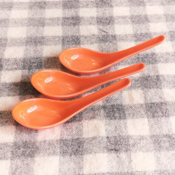 新品&即決◎プラスチックレンゲ【オレンジ】3本セット拍卖
