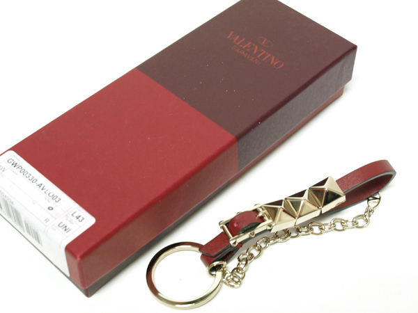 VALENTINO GARAVANI◇ヴァレンティノガラバーニ・ロックスタッズ キーチャーム◇未使用 レッドレザー拍卖