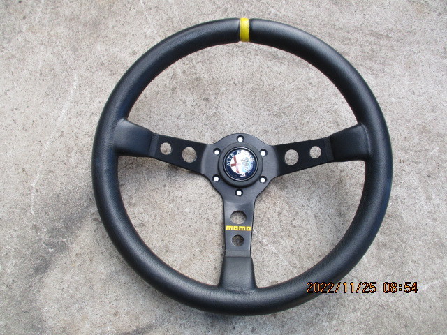 ☆ 稀少・アルファロメオ 155系 MOMO 美品ハンドル ホーンボタン付き ☆拍卖