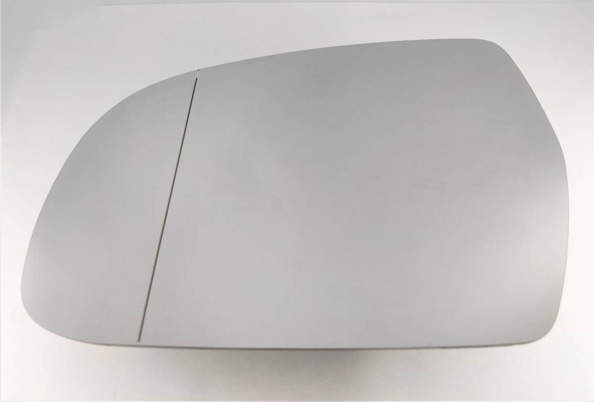 (送料込) AUDI アウディ A3 A4 S4 A5 S5 ドアミラーガラス左側【ガイド付・新品】2010-2016年拍卖