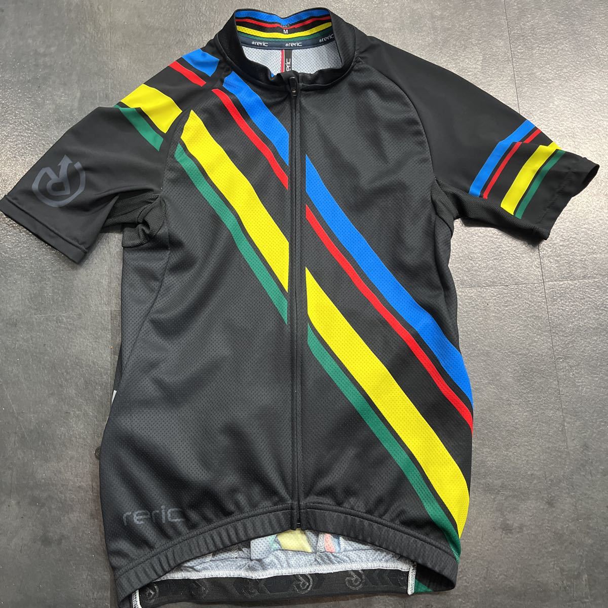 送料185円 レリックreric 半袖ジャージ拍卖
