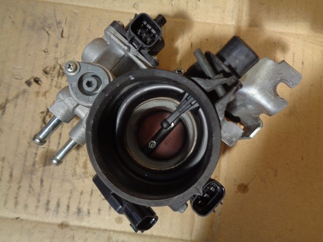 【送料無料】ワゴンR MH23S 純正 スロットルボディ拍卖
