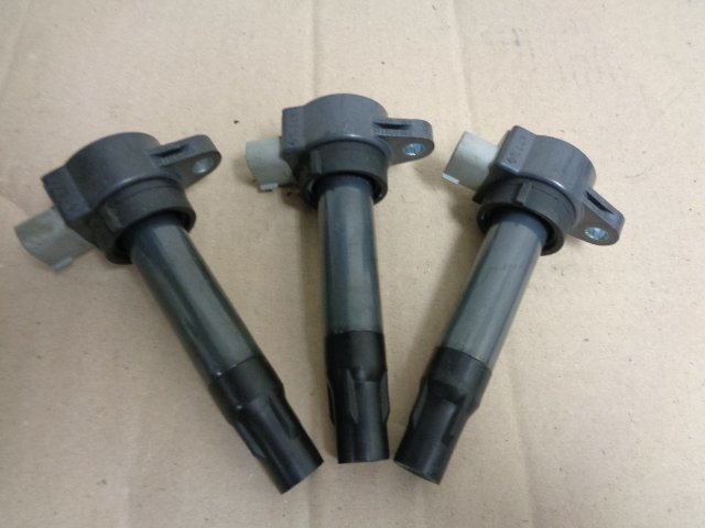 ワゴンR MH21S MH22S イグニッションコイル 3本 純正 【送料無料】拍卖