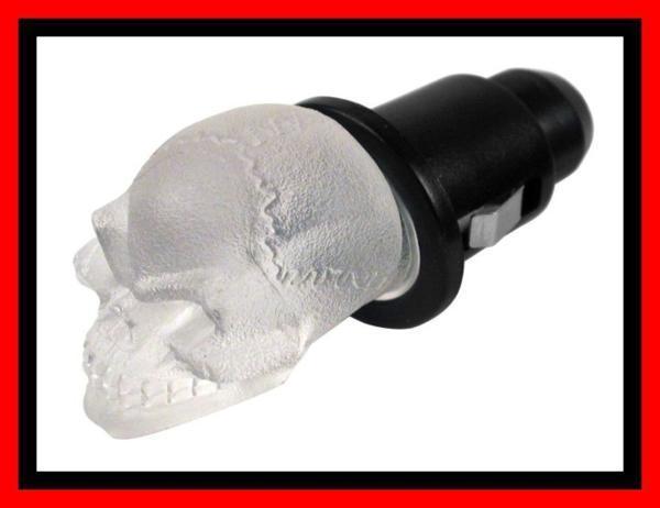 【即納/ブルーのLEDライトが点灯!】汎用 スカル LED ライト シガー ソケット ライター ガイコツ ドクロ ハマー シボレー GMC ジープ ダッジ拍卖