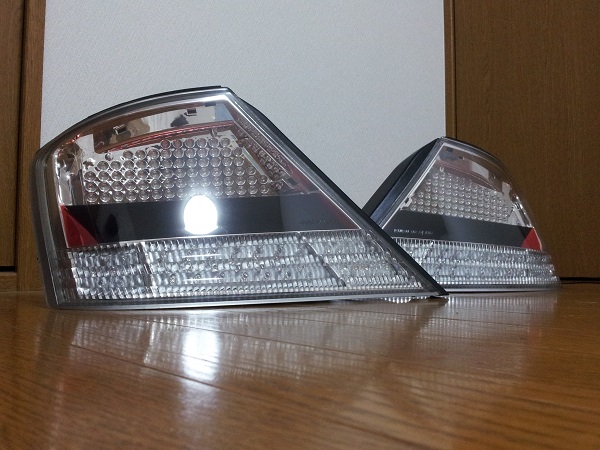 y34 セドリック/グロリア★フルLEDテール★超爆光!合計302発★拍卖