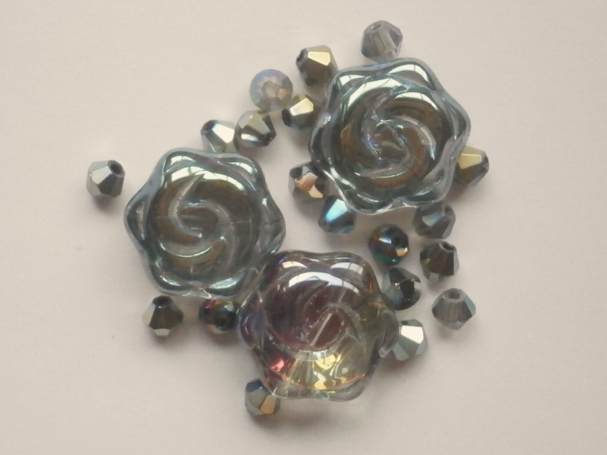 ガラスビーズ★ローズ★モスグリーン系★4拍卖