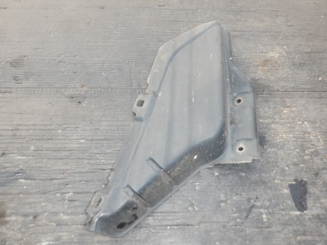 HD1464 CW5W アウトランダー 純正 左 リア インナーカバー 42301拍卖