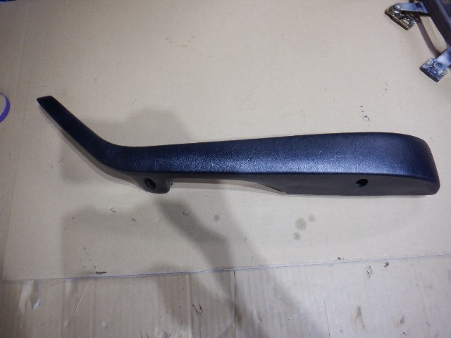 ベンツ 560SEL W126 左ハンドル 純正 助手席側 右 フロント ドア トリム 取手 42328/b1拍卖