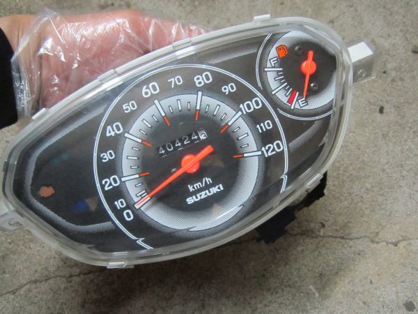 アドレス125 DT11A メーター 純正 宅配便の場合発送60サイズ 管理NO、3106拍卖